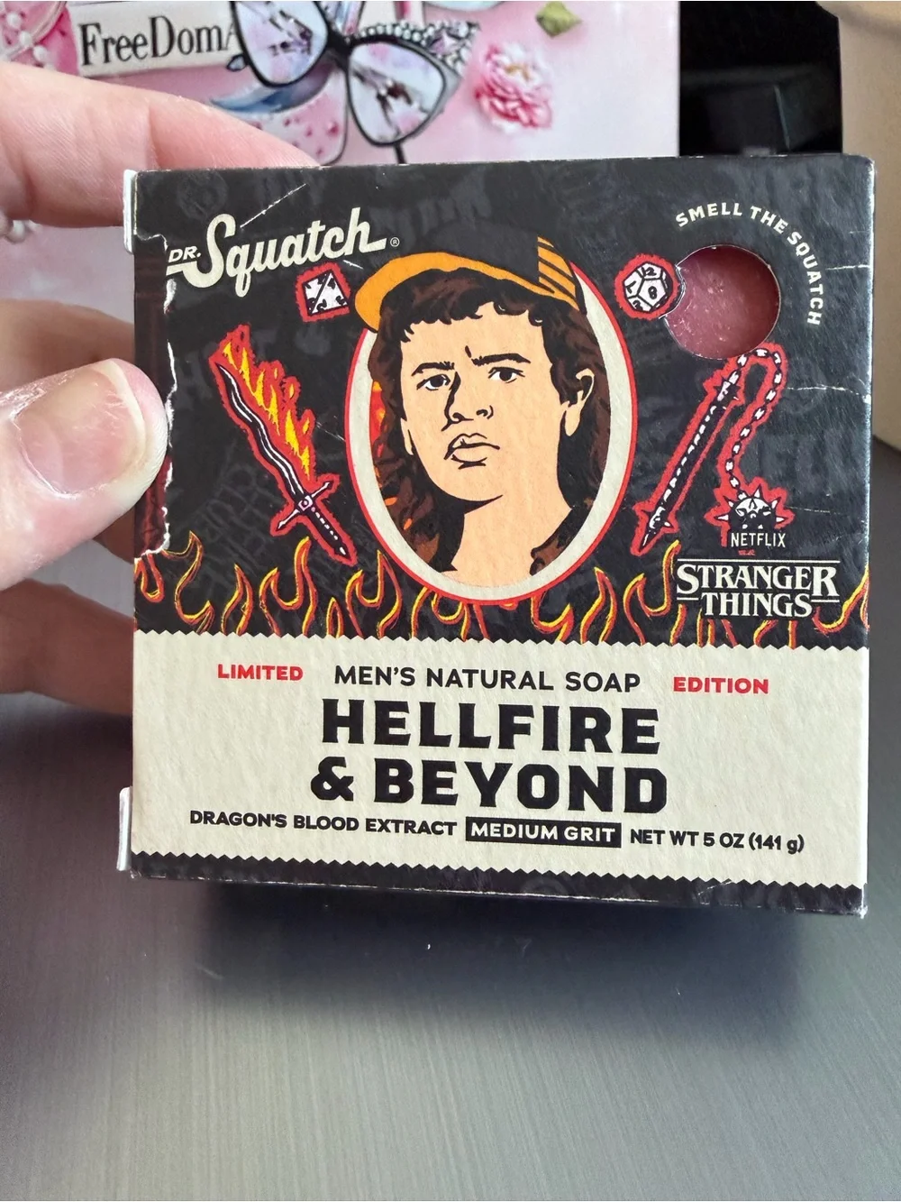 Dr Squatch Hellfire & Beyond Men's Natural Soap - Black/Red Stranger Things